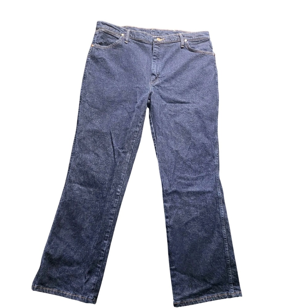 Wrangler Jeans Mens 40x30 Blue Denim Straight Leg Western‎ 94751R Leather Patch